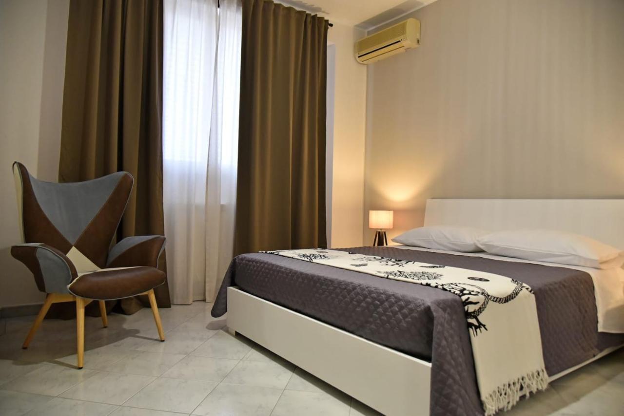 Le Palme Netine Apartment โนโต ภายนอก รูปภาพ